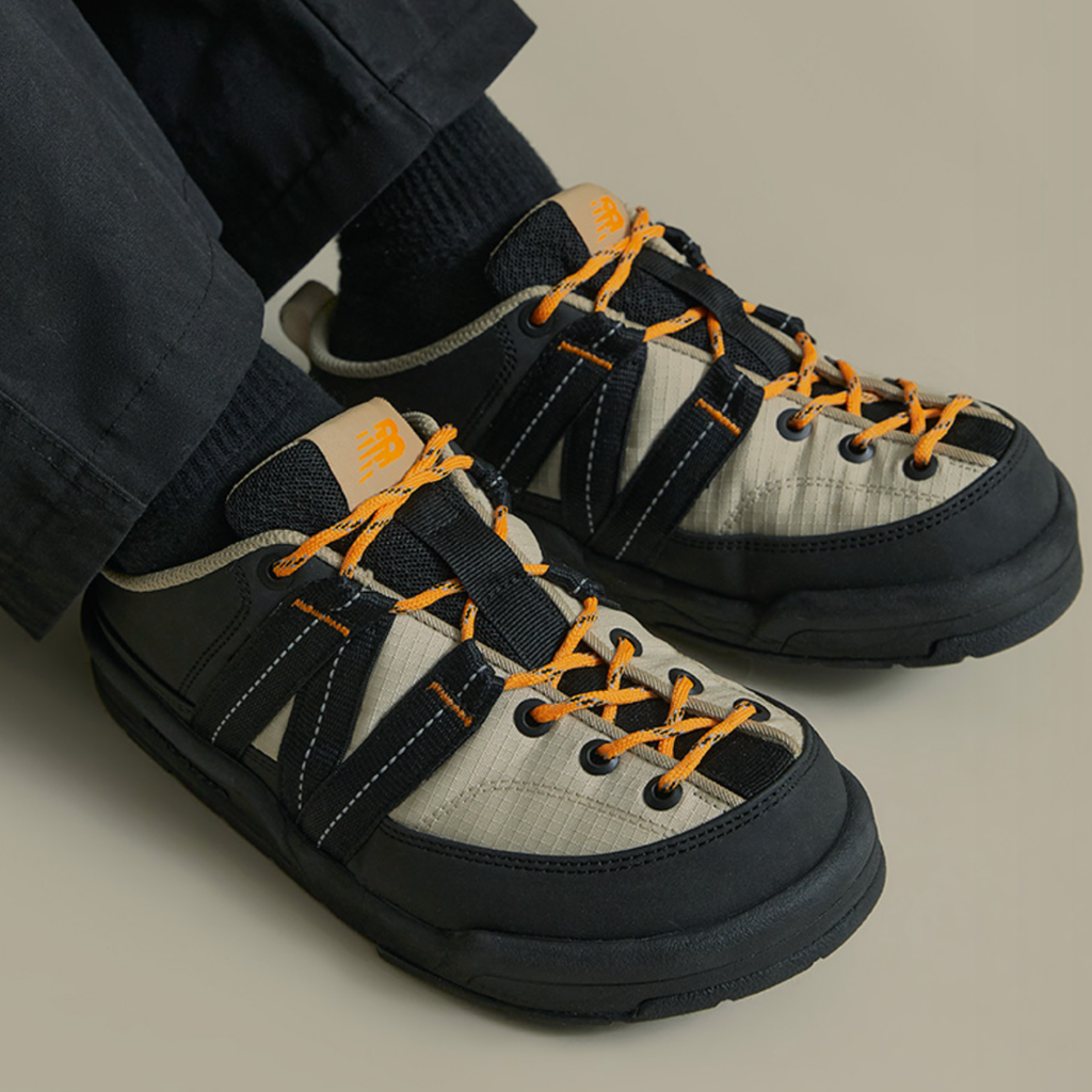 Giày New Balance CRV Mule V2 
