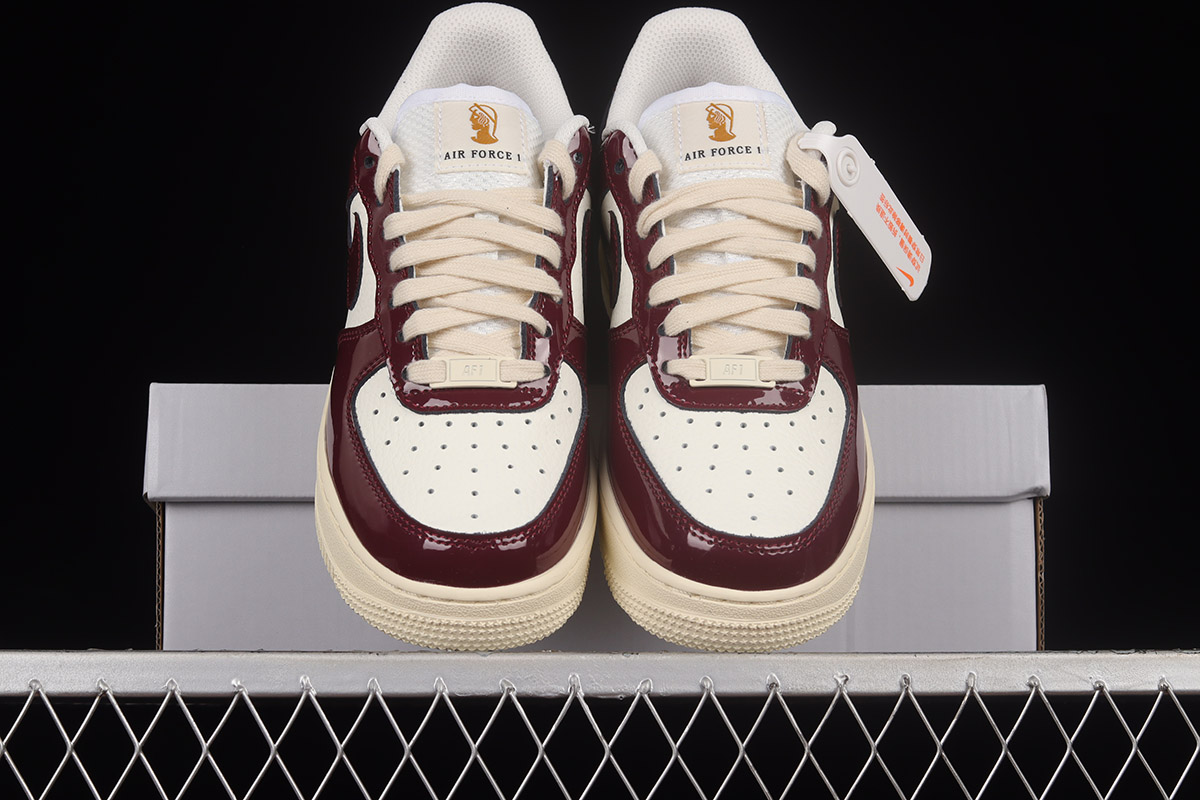 èåç©ºåç½éçº¢ä½å¸®æ¿é Nike Air Force 1 Low èåç©ºåå¸¦è¯ççº¯åçæ¬ è´§å·ï¼DQ8583-100 - æ½®æµèä¹å®¶