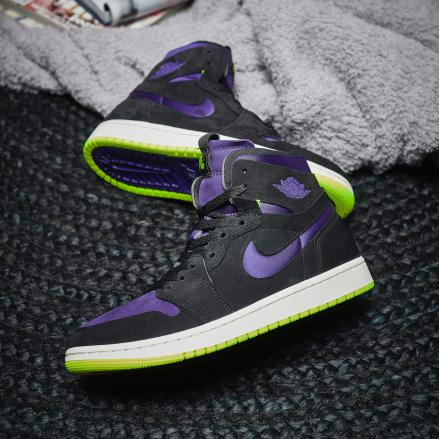 Giày Nike Wmns Air Jordan 1 High Zoom 