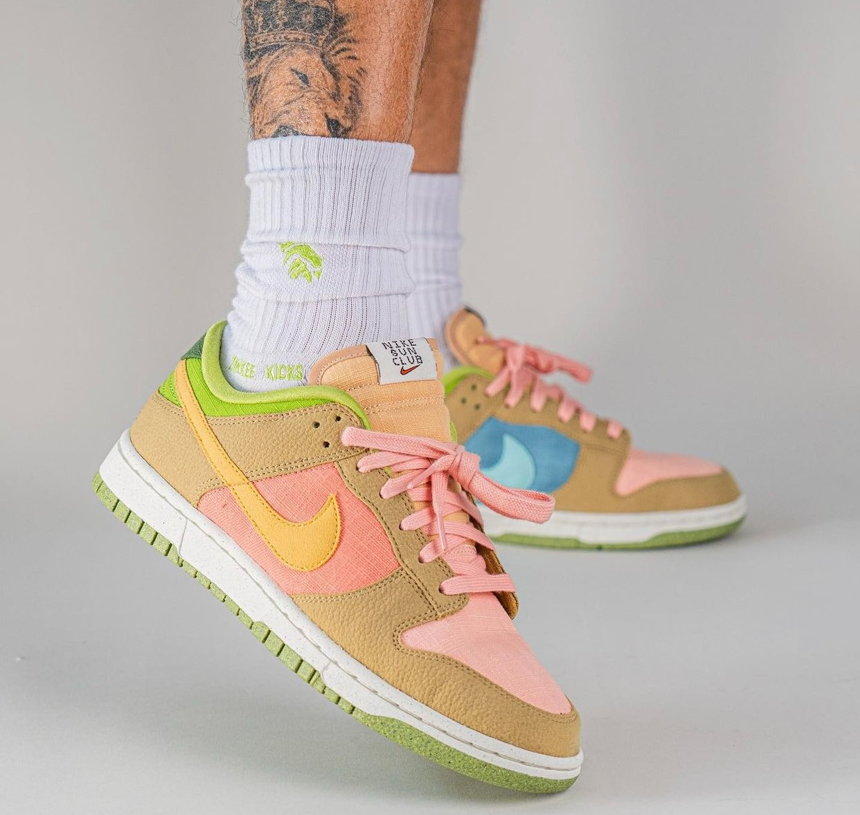 GiÃ y Nike Dunk Low 'Sun Club' DM0583-800 â Há» thá»ng phÃ¢n phá»i Air Jordan chÃ­nh hÃ£ng