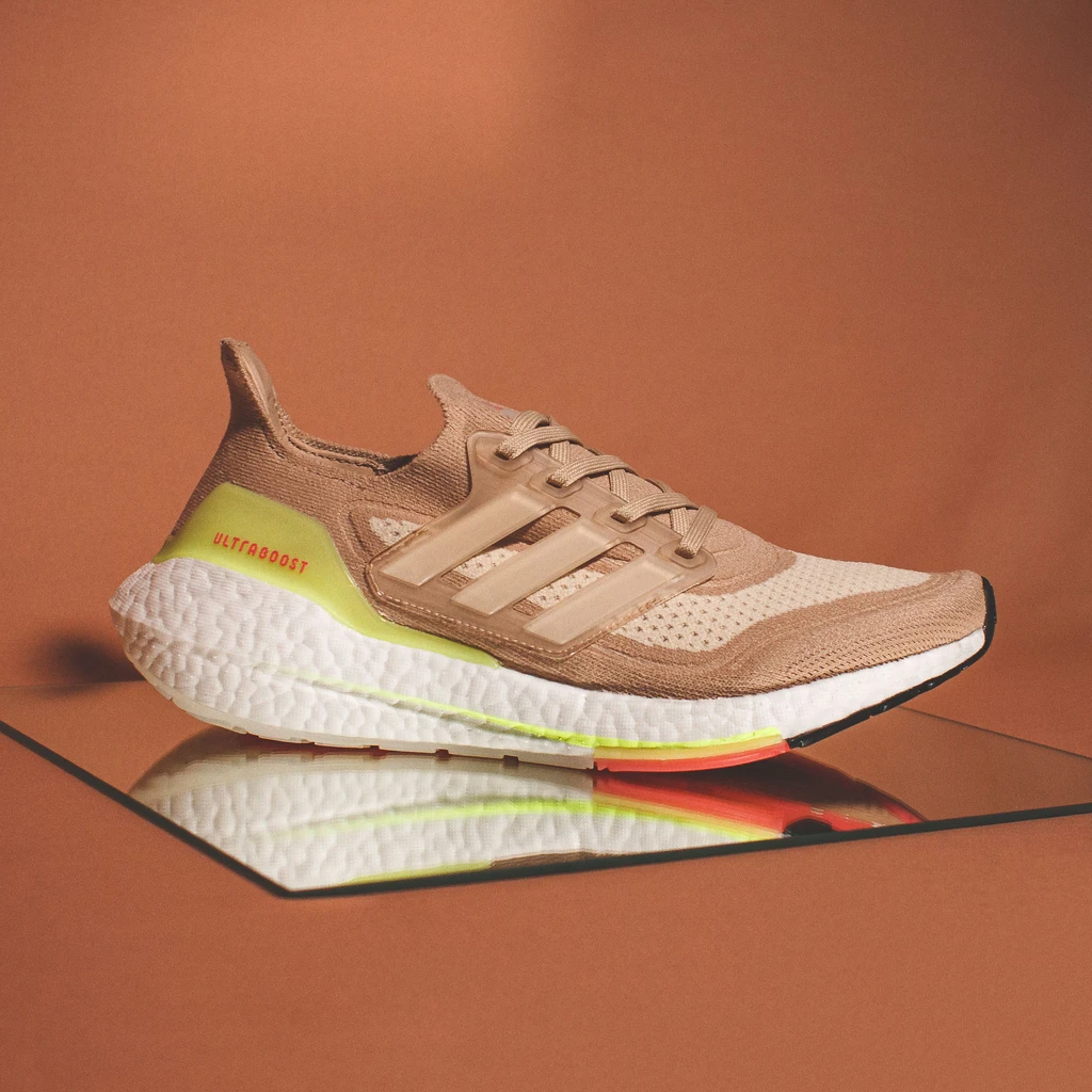 Giày Adidas Wmns UltraBoost 21 'Ash Pearl Halo Ivory' FY0399 – Hệ thống  phân phối Air Jordan chính hãng