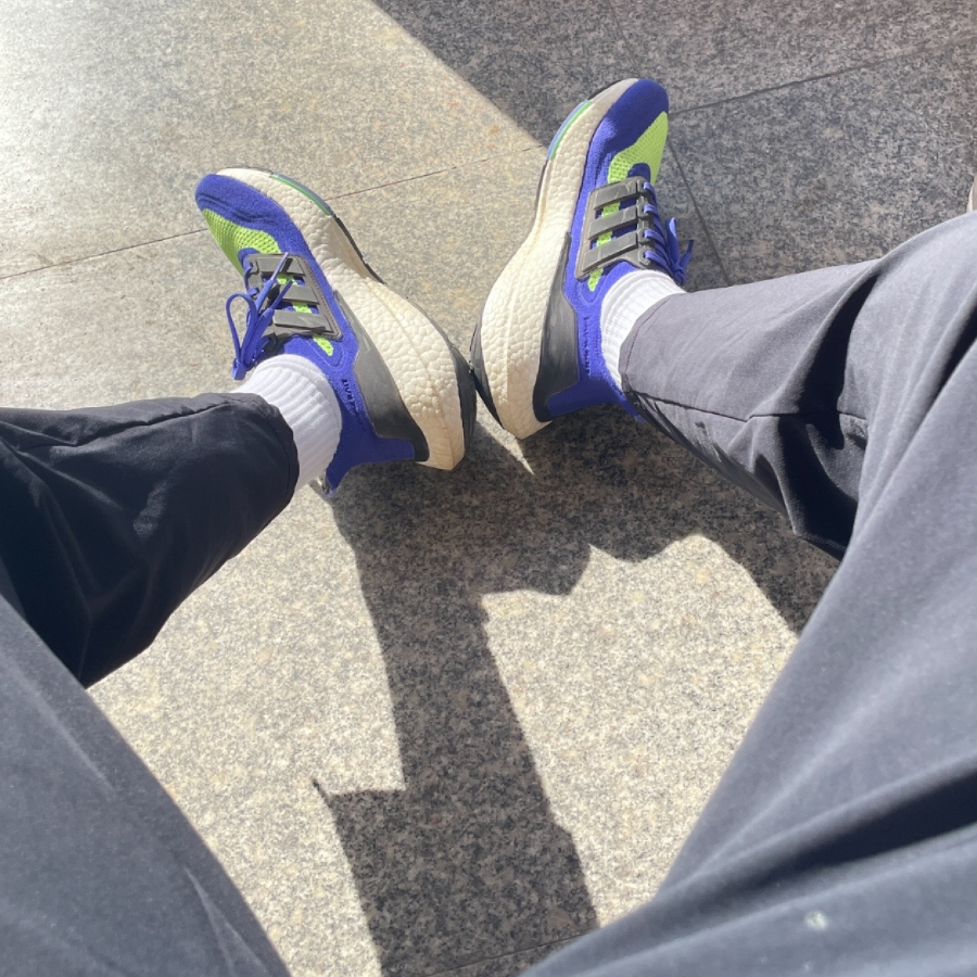 GiÃ y Adidas Ultra Boost 21 'Sonic Ink Screaming Green' S23873 â Há» thá»ng phÃ¢n phá»i Air Jordan 