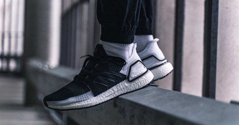 Giày Adidas UltraBoost 19 'Oreo' B37704 – Hệ thống phân phối Air Jordan  chính hãng