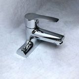 Vòi Chậu 3 Lỗ Nóng - Lạnh - JA_303