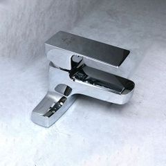 Vòi Chậu 3 Lỗ N-L - JA_309