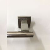 Vắt khăn đơn đế đúc vuông thanh tròn Inox - VK06