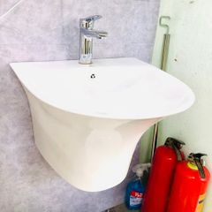Chậu Lavaba Treo Liền Chân Trắng CH_TT2
