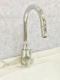 Vòi Bếp Nóng - Lạnh Có Dây Rút OB_803