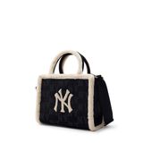 Túi MLB Chính Hãng - Họa Tiết Monogram - Thiết Kế Túi Đeo Chéo Mùa Đông - Logo NY - Màu Đen