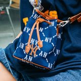 Túi MLB Chính Hãng - Họa Tiết Monogram - Thiết Kế Túi Rút - Logo NY - Màu Navy