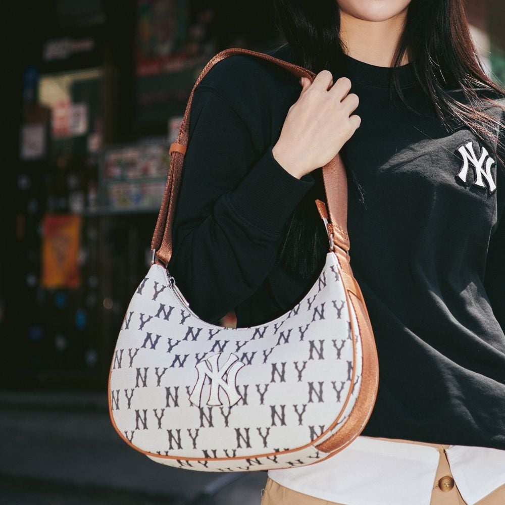 MLB Monogram NY New York Yankees Hobo Bag (Women)