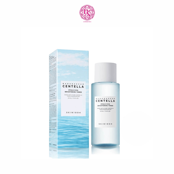 NƯỚC HOA HỒNG DƯỠNG ẨM & SÁNG DA SKIN1004 MADAGASCAR CENTELLA HYALU - CICA TONER 210ML