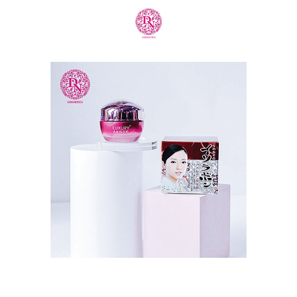 KEM DƯỠNG TRẮNG DA LUXURY NHẬT