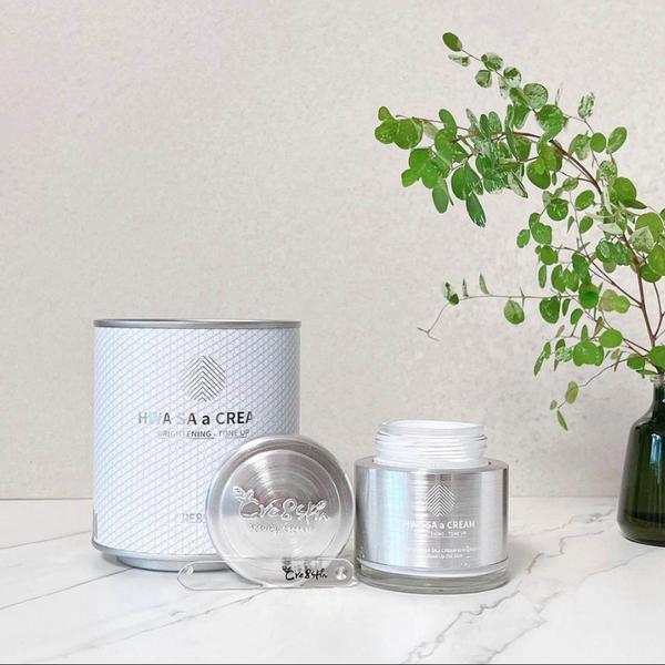 KEM DƯỠNG DA CÁ HỒI CRE8SKIN