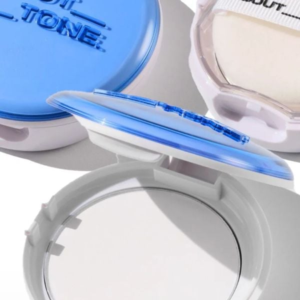 PHẤN PHỦ ABOUT TONE AIR FIT POWDER PACT 8G - MÀU XANH