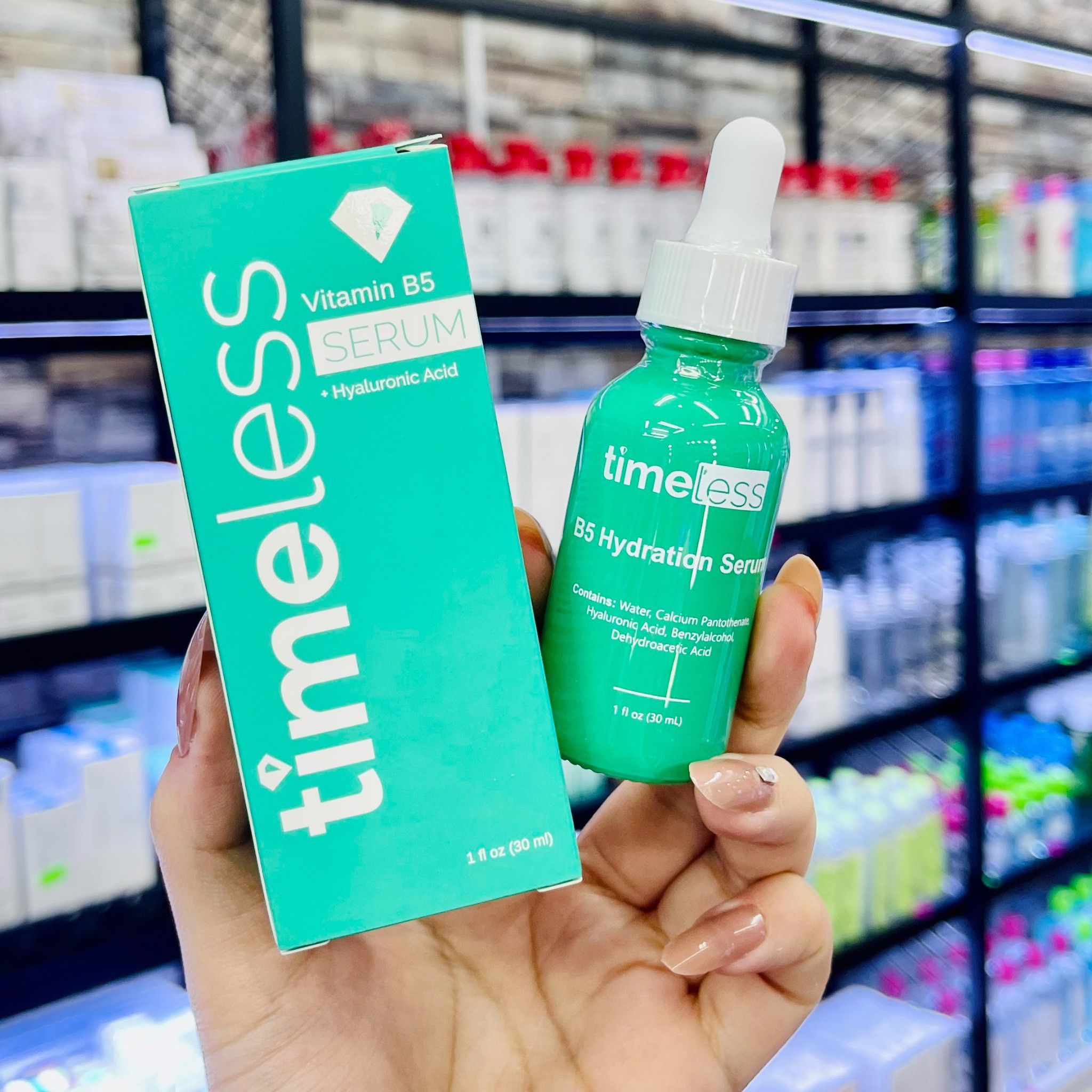SERUM TIMELESS DƯỠNG ẨM, PHỤC HỒI B5 (XANH LÁ) DN Cosmetics 1 Mỹ
