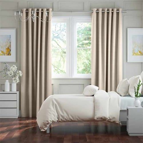 Rèm vải phòng ngủ màu kem cản sáng