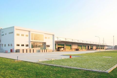  NHÀ KHO SENKO LOGISTICS 
