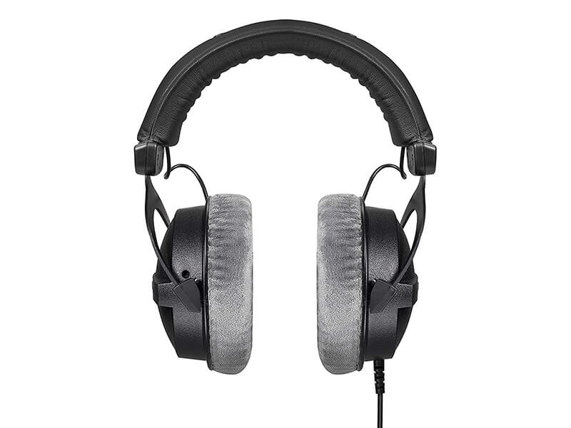 BEYERDYNAMIC DT 770 PRO CLOSED-BACK STUDIO HEADPHONES - 80 OHM