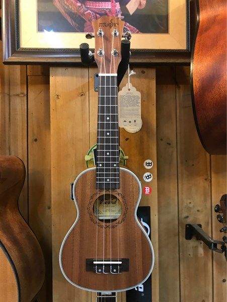  Ukulele Music Mahogany size 21 - White binding 