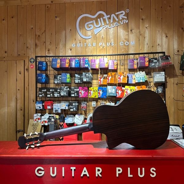  Guitar Plus Classic NS1C 