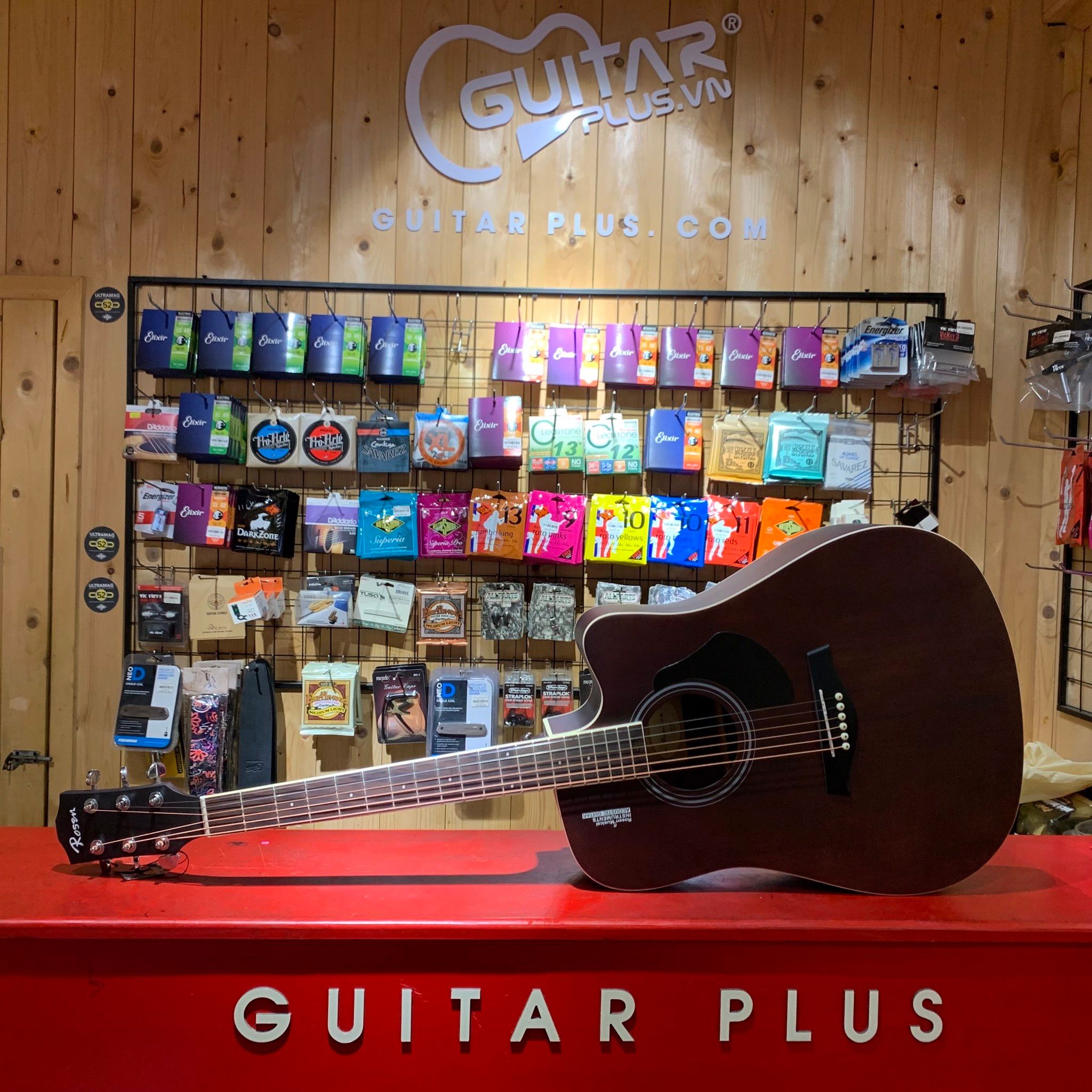  Guitar Acoustic Rosen G11 DC Brown 