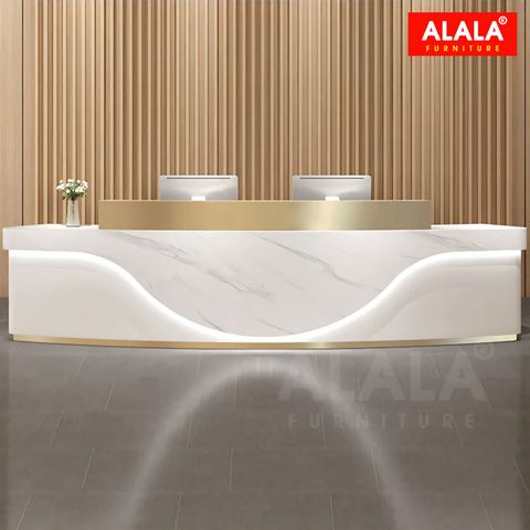 Quầy lễ tân A105