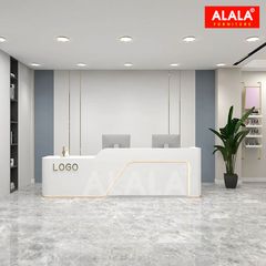 Quầy lễ tân A103