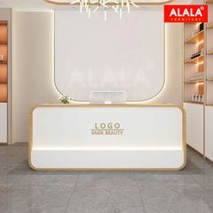 Quầy lễ tân A111