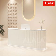 Quầy lễ tân A102