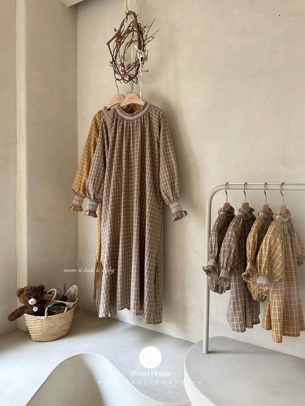 MBB Váy Madelein Check smoke