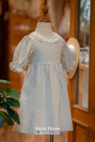 AR Váy Agnes linen cổ viền ren 2 tầng