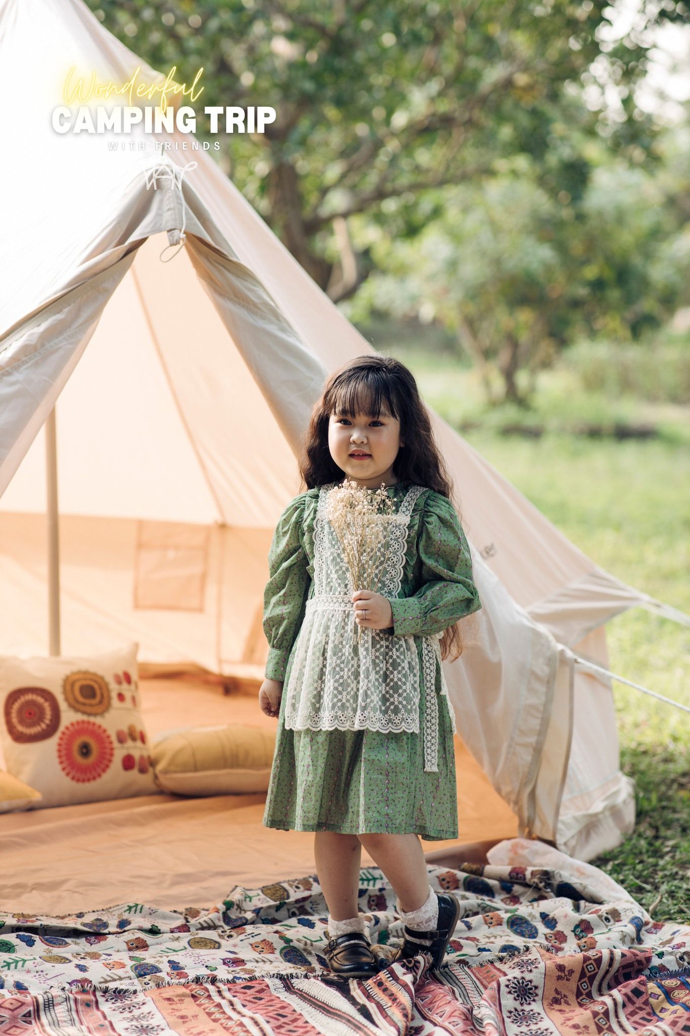 Yếm ren Rachal Special