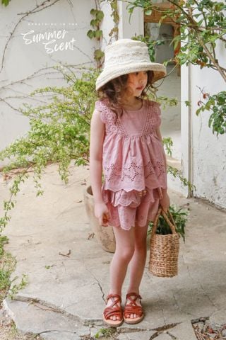 FL Áo Very Blouse thêu ren