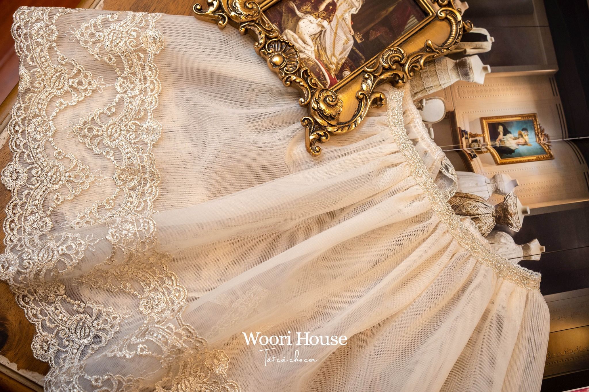 LC - Yếm thân Roxana phối ren Gold