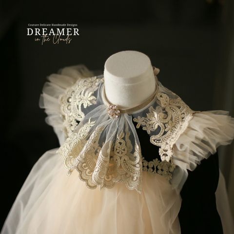 LC- Cravat Grace ren đính cài phale