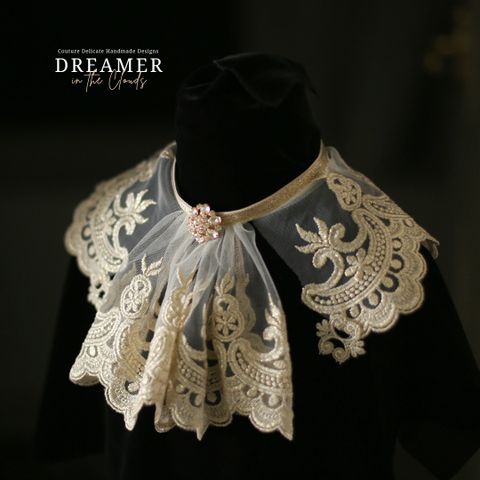 LC- Cravat Grace ren đính cài phale