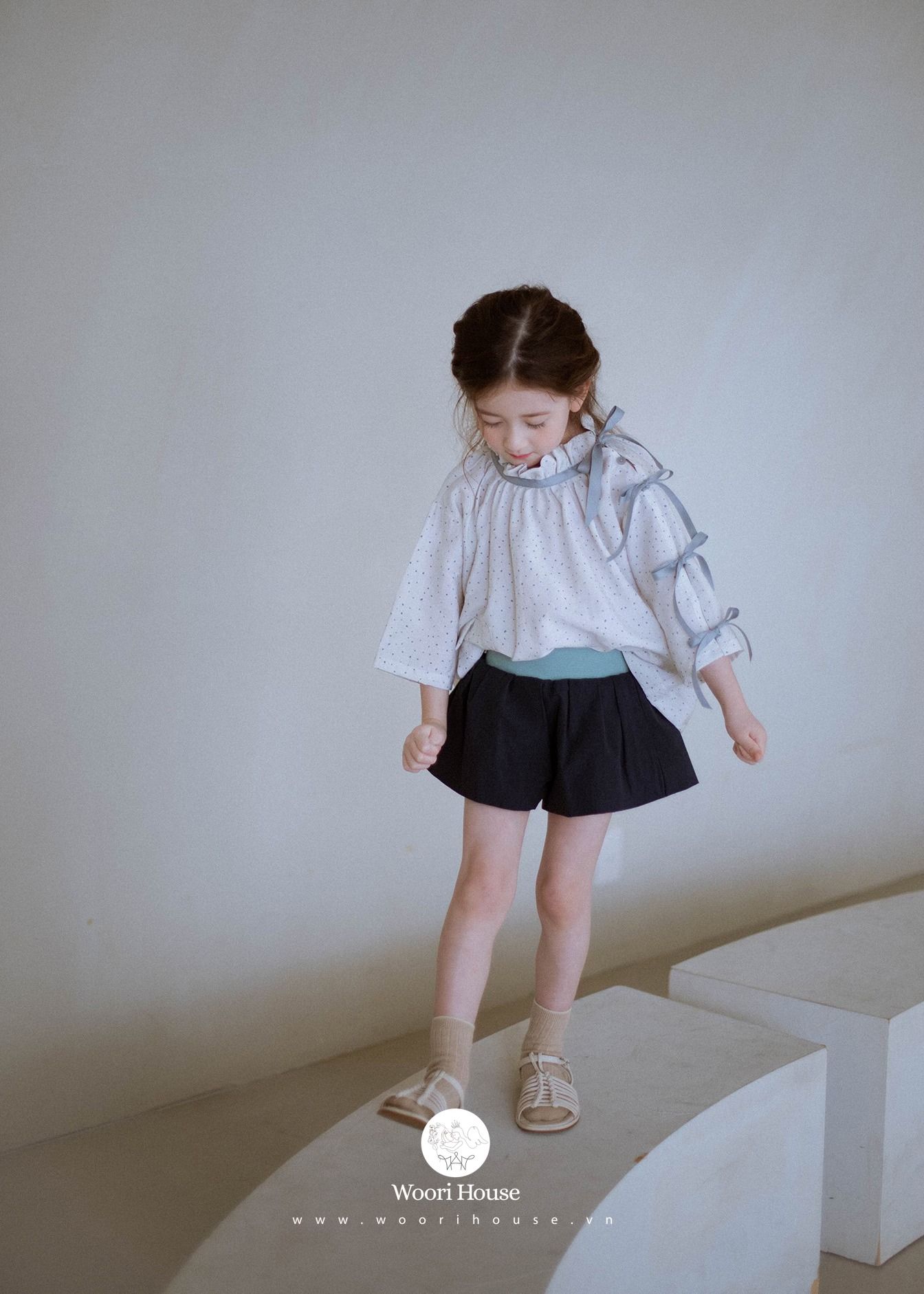 NN Áo Claire Ribbon tay đính nơ