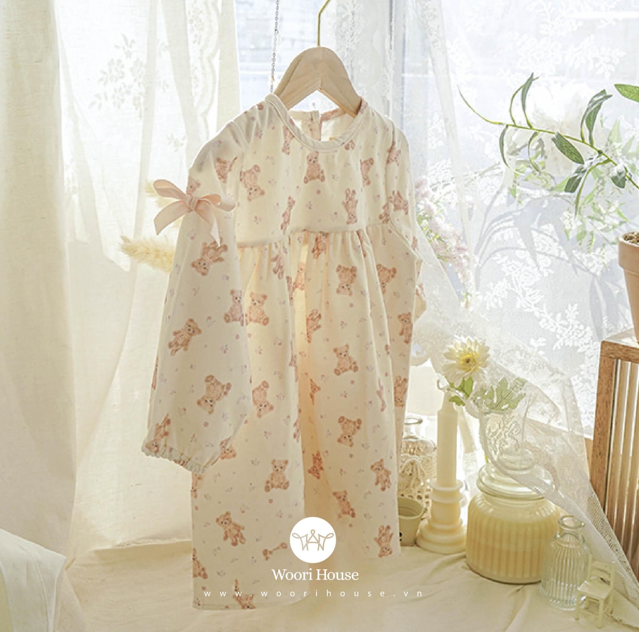 AR - Váy Pink Bear nhung