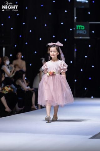 EC- Váy Mademoiselle voan bồng