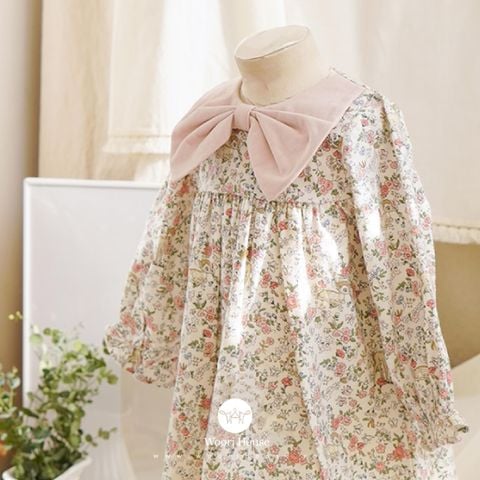 AR Váy Bambi cổ nơ hồng