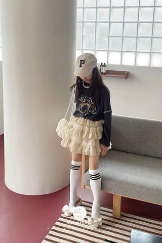 Rosie Chân váy Lace Kangkang ren xếp tầng
