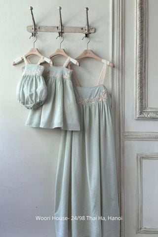 MBB - Váy Aria 2 dây thêu hoa ngực