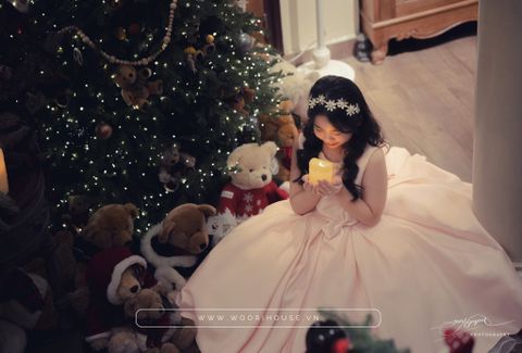Premium - Váy Premium Pink Satin hồng sát nách cài nơ
