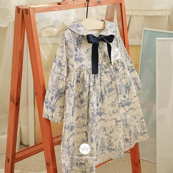 AR - Váy Blue Ribbon