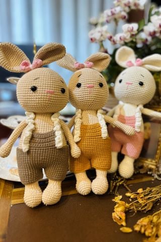 Crochet Thỏ Blanc yếm bèo