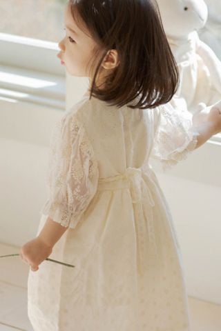 Váy Sunshine tay ren cao cấp