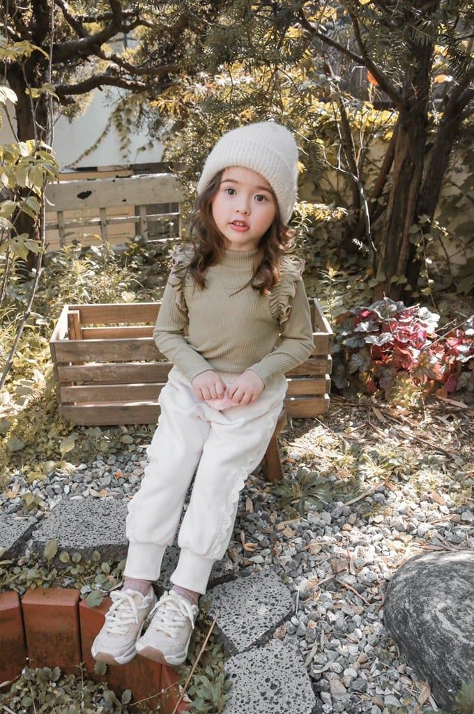 Quần nỉ Laura Jogger Special