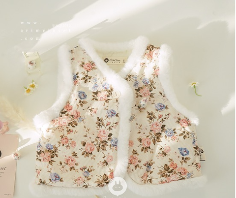 AR Áo gile viền lông Fur Flower