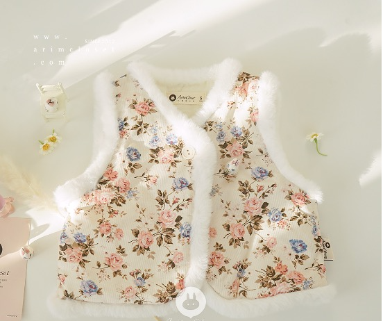 AR Áo gile viền lông Fur Flower